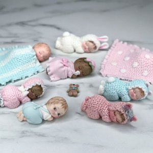 Silikonform - Katy Sue - 3D bebis med klder