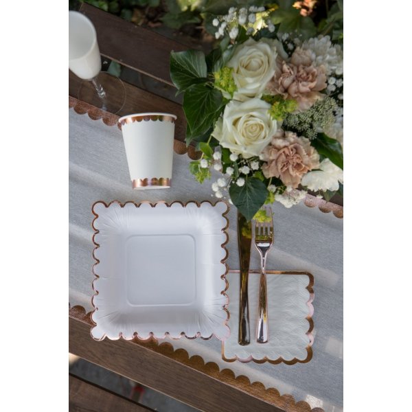 Papptallrikar - Fyrkantiga - Vit/Roseguldig kant - 10-pack