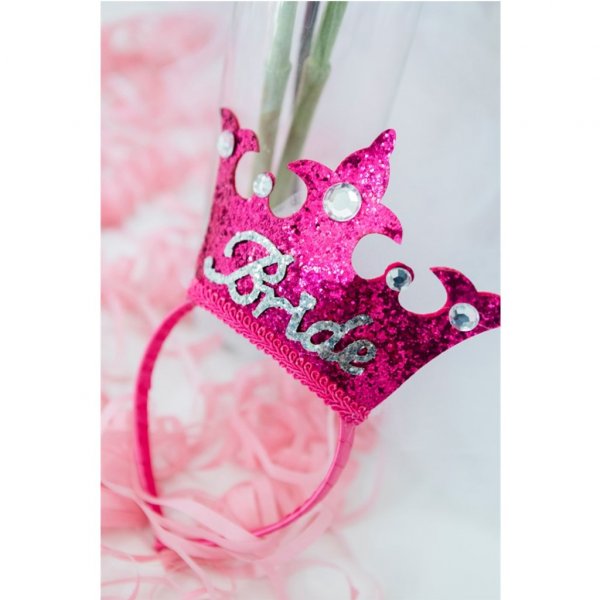 Rosa krona med slöja - Bride Rosa krona med slöja - Bride