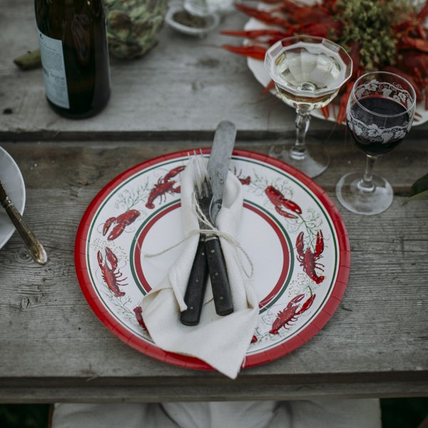 Papptallrikar - Kräftor - Vit/Röd ram - 8-pack Papptallrikar - Kräftor - Vit/Röd ram - 8-pack