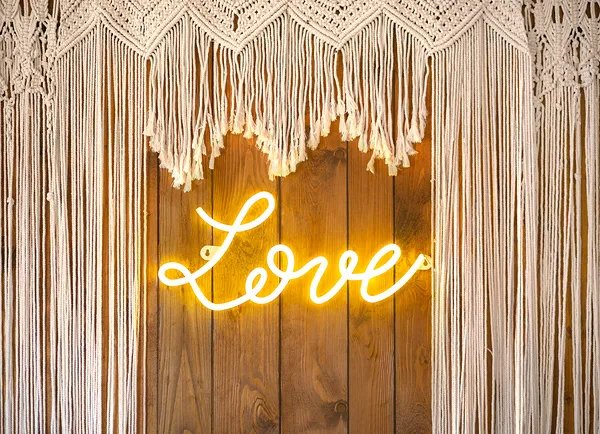 Neonskylt LED - Love - 61 x 27,4 cm