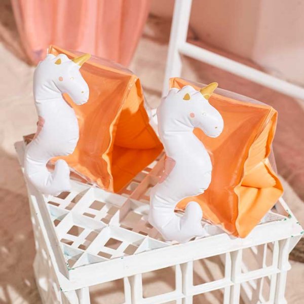 Armpuffar - Unicorn Seahorse Armpuffar - Unicorn Seahorse