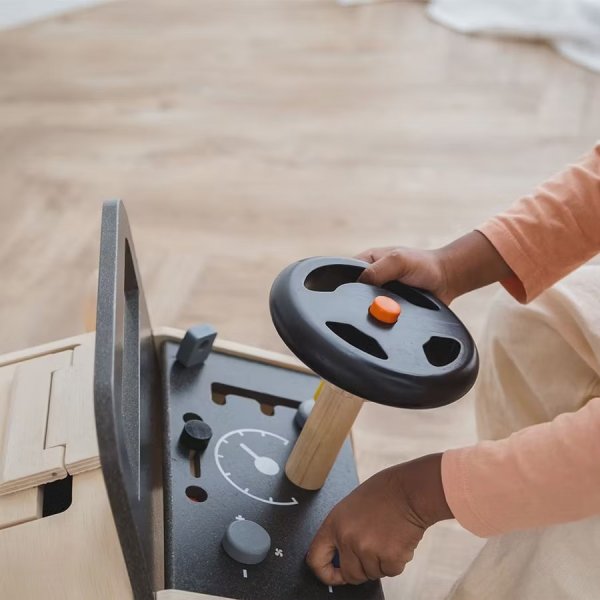 Leksaksbil - Mekanikerns dröm Leksaksbil - Mekanikerns dröm