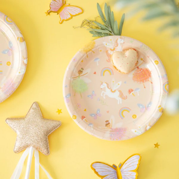 Papptallrikar - Unicorns & Prinsessor - 18 cm diameter - 6-pack Papptallrikar - Unicorns & Prinsessor - 18 cm diameter - 6-pack